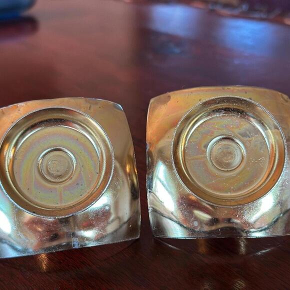 Pair of Mid-Century Modern Brass Tulip Candle Holders - Picture 4 of 4